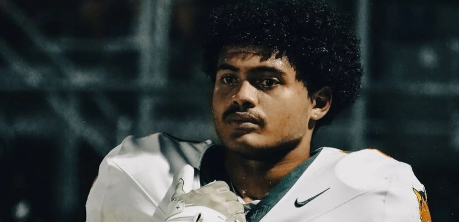 AZPrepVarsity's tweet photo. Q&amp;A with Horizon linebacker CJ Battle
https://t.co/QsMKkHhL3K

@CJ_Battle_ https://t.co/oVvDU6njvf