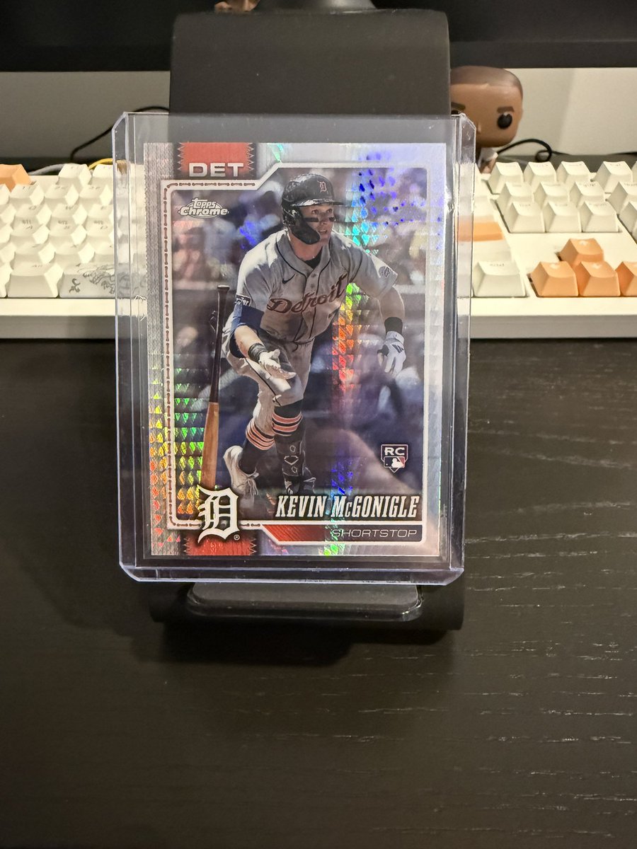 ChaseCardHouse's tweet photo. Couple new additions over the past few weeks 🎯 DM if anything catches your eye. More coming 🔜 https://t.co/GeWDHMKZv3