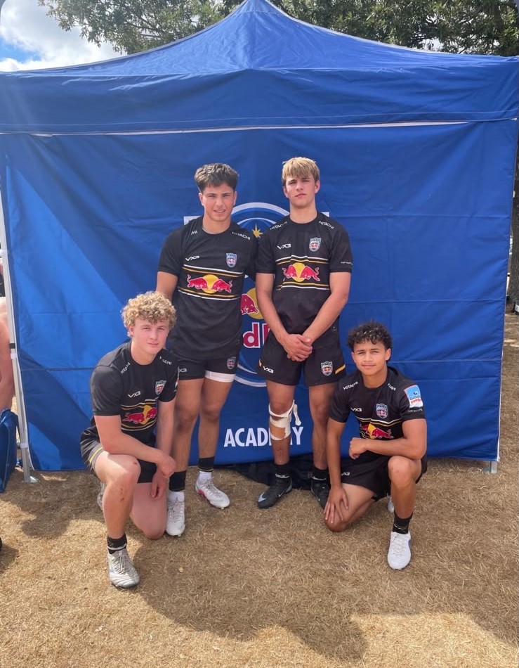 MowdenPark's tweet photo. A huge well done to our DMP Colts who represented Newcastle Red Bulls at the Malvern Festival last weeK👏

📸 Left to right: Josh Drought, Grayson Law, Sam Lane &amp; Isaiah Delaidriti.

A proud moment for the lads and everyone involved with the Colts setup. 🔵⚪️

#MowdenFamily https://t.co/MzsZTk80TD