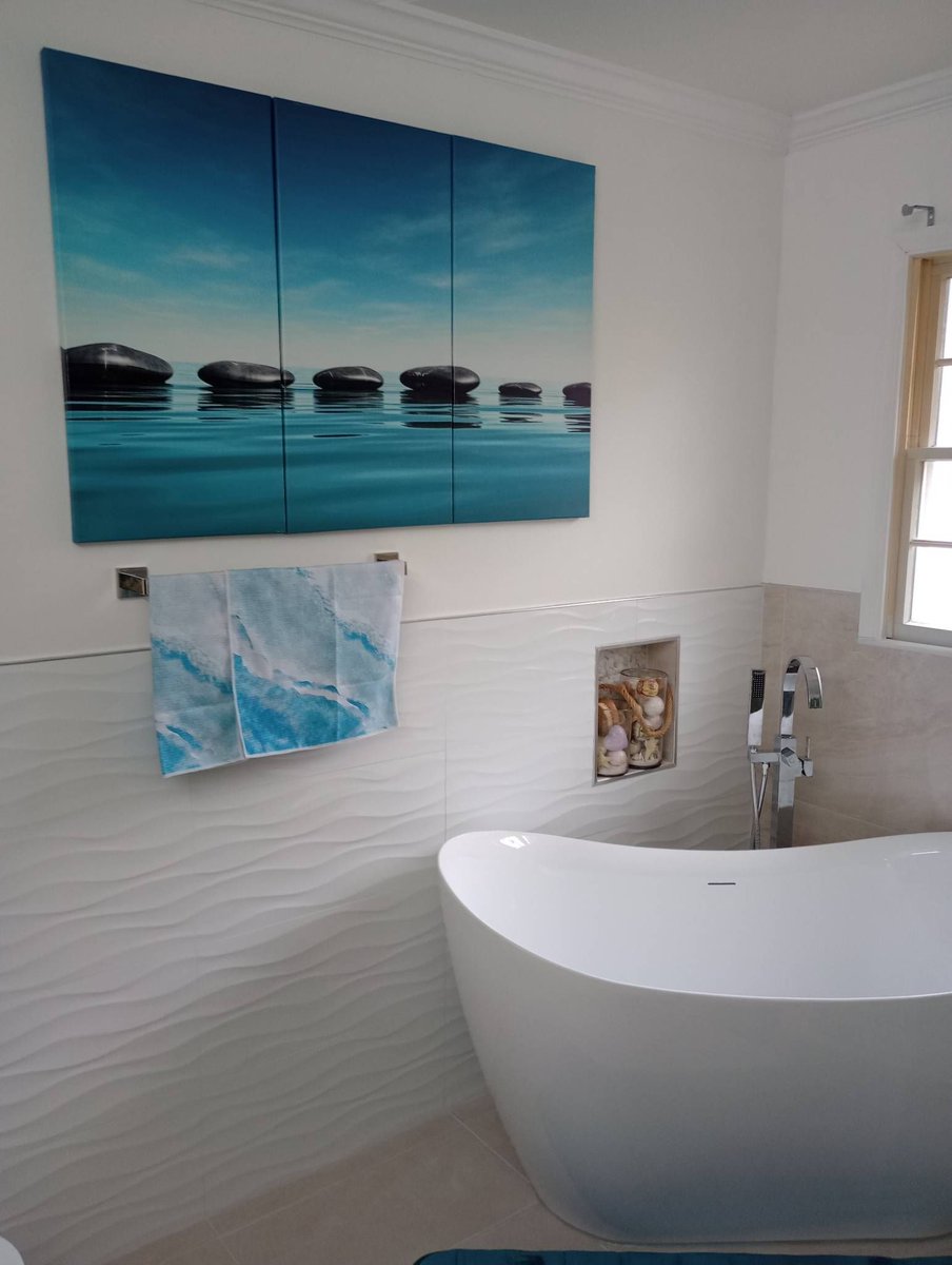 Premiumtilede's tweet photo. ✨ Monday bathroom inspiration! ✨ 

There’s nothing like starting the week with a look at a few bathroom transformations we’ve recently completed to help you with your look for your dream bathroom!

Click here now! -> https://t.co/4pHjaVz3WC

📞 (302) 330-2691
#BathroomRemodel https://t.co/arvKuUAP75
