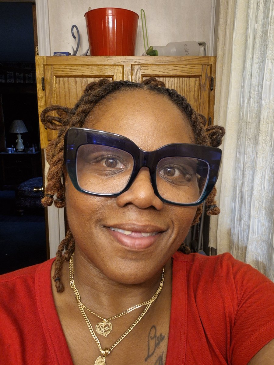 ladybug12007's tweet photo. Happy 48th Birthday to me https://t.co/gKhv9TcptL