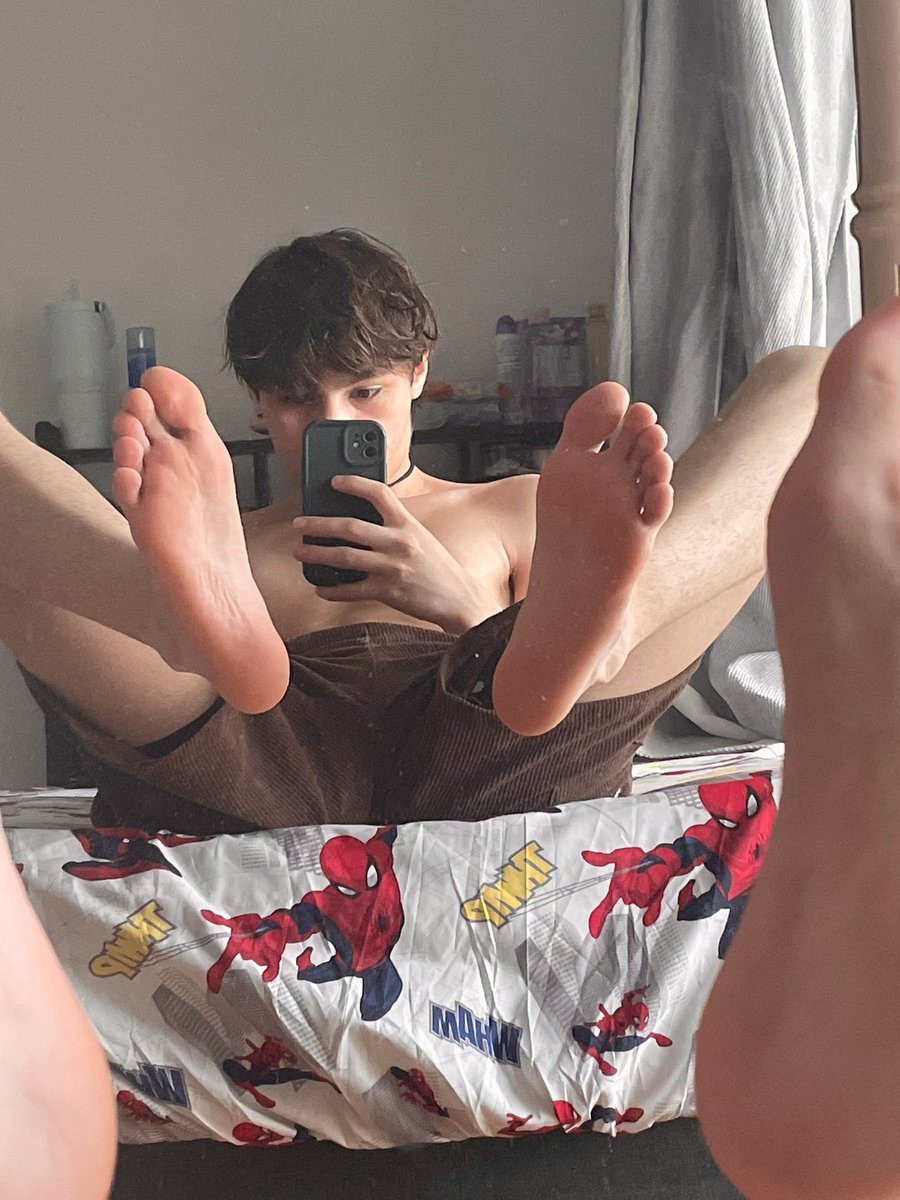 Williamtko5's tweet photo. Bait request available 🥵💦
Bait groups all available
Files are available at a sweet rate ���‍↔️🔥
#str8bait #baited #straight #straightbait #baitedboys #str8baited #straightbaited #baitboy #baitrequest #baits #gaystraight #gay https://t.co/MJ270v9L9b