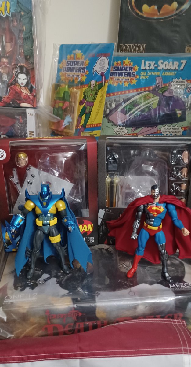 realtarx9's tweet photo. All arrived last week
#BatmanArkhamOrigins @INART_Official pre-ordered @Toy_Snowman
#BatmanArkhamKnight #UPF/#LPZZ bought from @InsHobby
#BatmanKnightfall #CyborgSuperman #MAFEX bought from #ECollectables https://t.co/T3panoVwoM