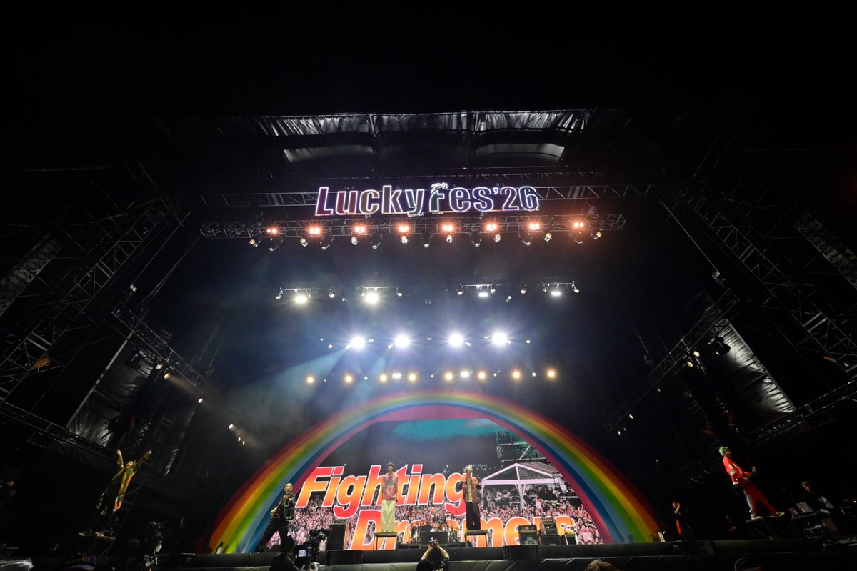 luckyfm_fes's tweet photo. 【SetList + Live Photos】FLOW
LuckyFes'26
RAINBOW STAGE 8/10(月)  19:30〜
▶︎https://t.co/eeFVyGgbix

【SetList】
1.COLORS
2.CHA-LA HEAD-CHA-LA
3.Around the world
4.＋ENCOUNT
5.DAYS
6.Sign
https://t.co/yVmFoi4WnV
8.GO!!!

@FLOW_official
#FLOW https://t.co/I4gCRZt1mc