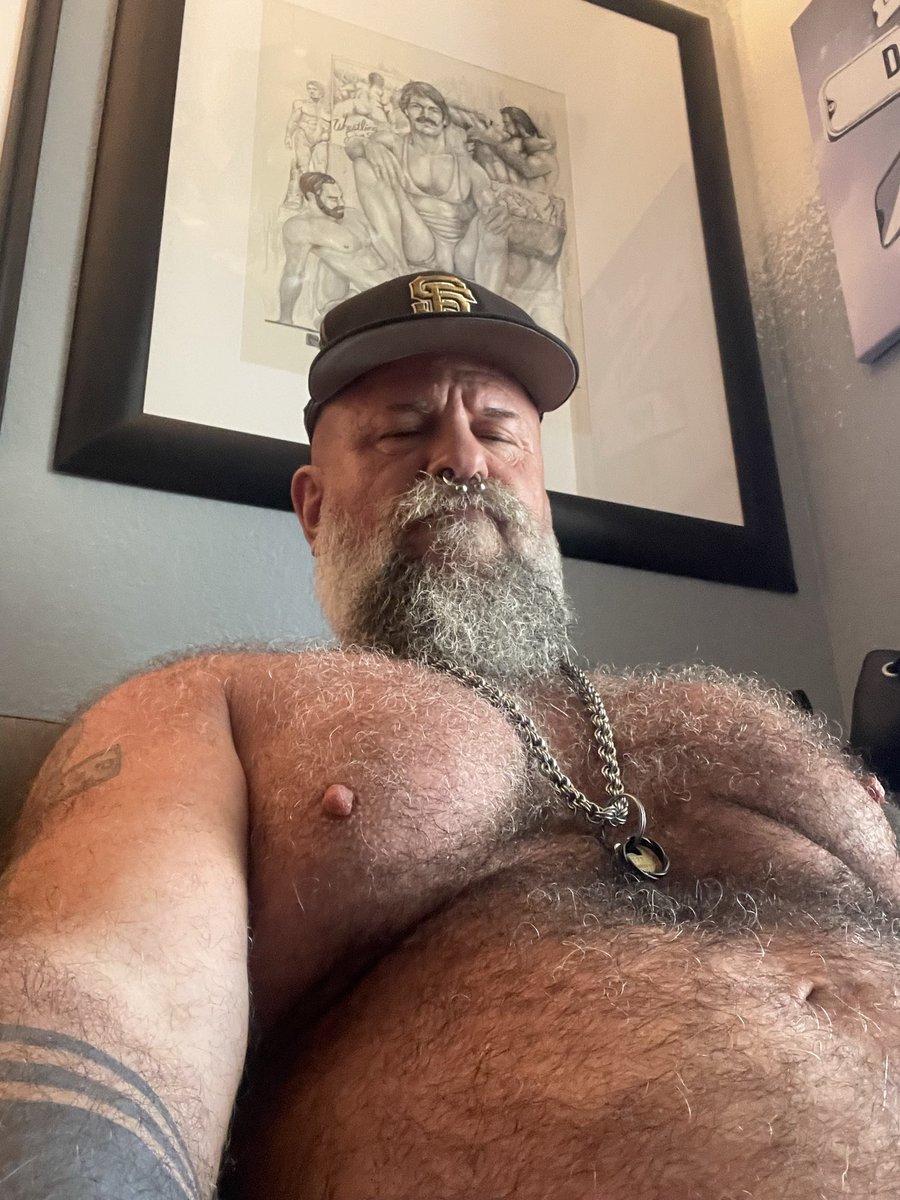 BIGDADDYandpup tweet picture