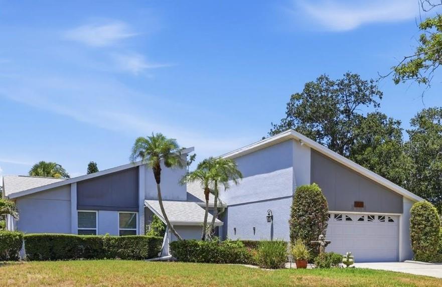 ewilson19161's tweet photo. Do you know anyone looking for a home like this? Tag them! #newlisting
Ellen and Craig Wilson https://t.co/OZZxULY7V3