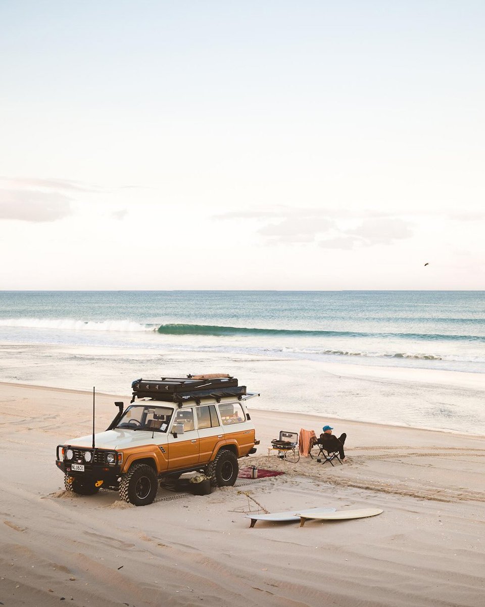ApexDistrictX's tweet photo. Out of office📍

🛻 Toyota Land Cruiser FJ60 https://t.co/ZTDupxXos3