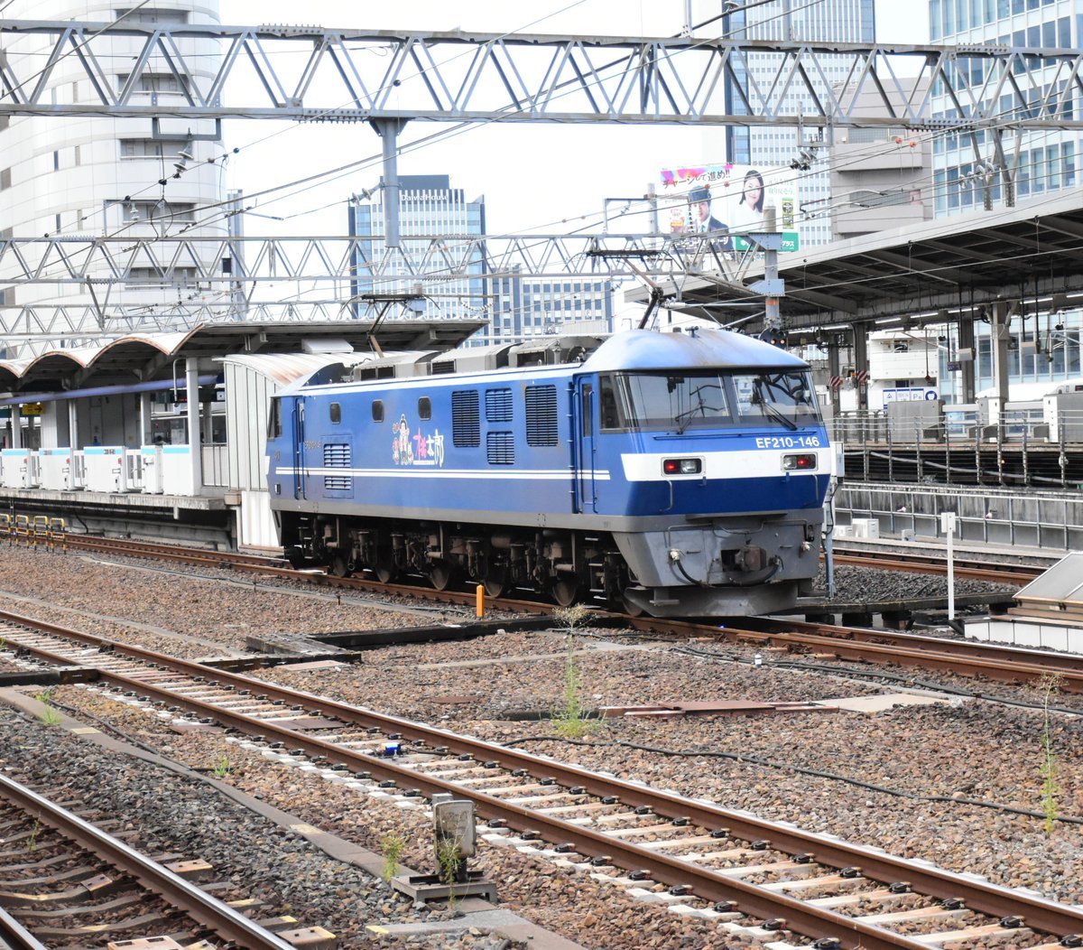 7seven_days's tweet photo. 名古屋駅 朝のプチ撮影〜その②〜＆稲沢操車場プチ撮影📸🚃

⑤570レ → EF210-146 単機

⑥2751レ → DF200-220 単機 (稲沢操車場にて)

※この後の浮上は昼過ぎになる予定です📝 https://t.co/RWX0KdgMc4