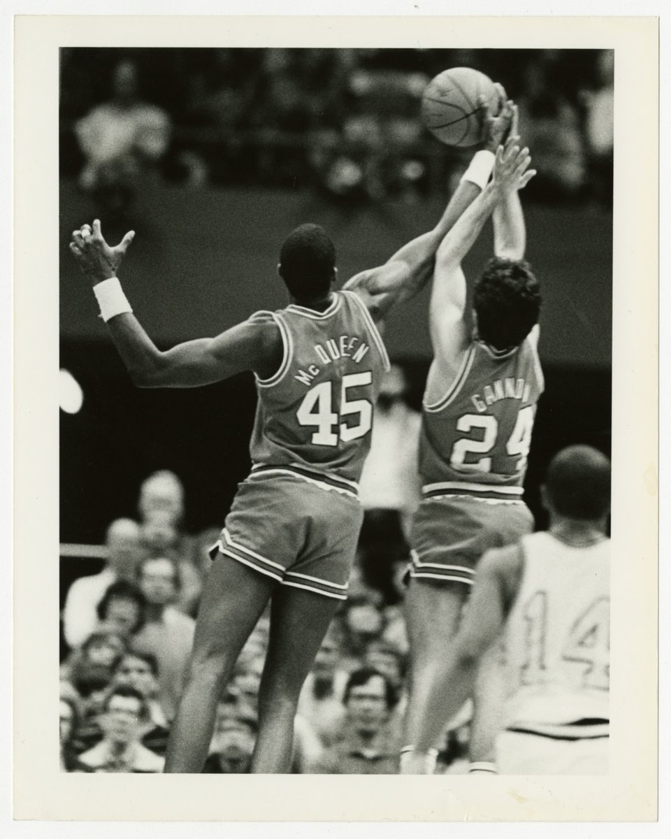 NCState's tweet photo. Cozell McQueen, former @PackMensBball player under Jim Valvano, died last week after a long battle with brain cancer.

His death marks the third former player and fifth member of the Cardiac Pack to pass in the 43 years since that magical run in 1983. https://t.co/f1LBJXiF0D https://t.co/afVSn56Ja1