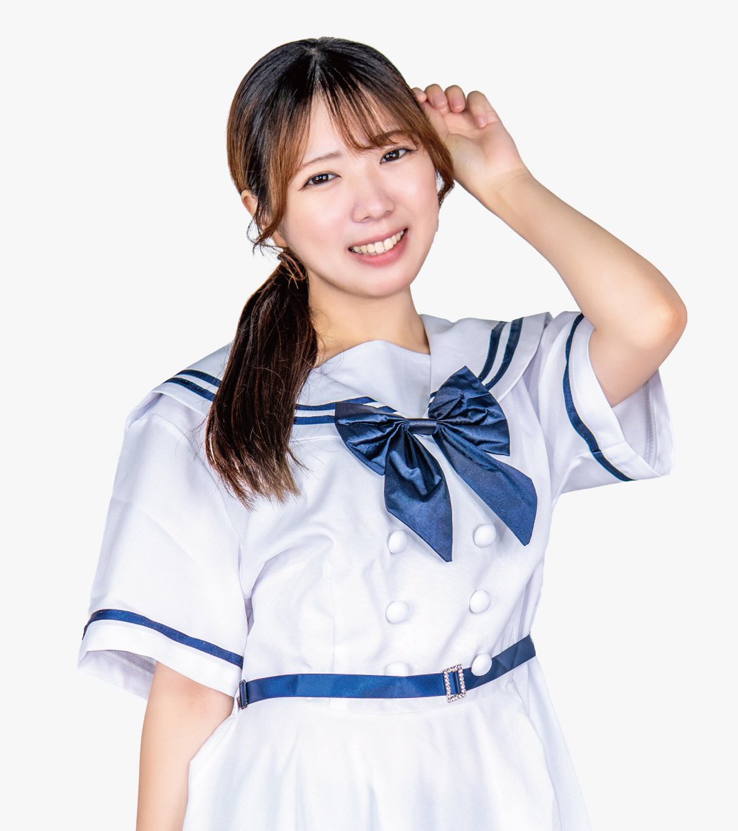 aki_inifis's tweet photo. はじめまして♪真中あき（まなかあき）です🌟
初めてのアイドルで分からないことだらけですが>_< 精一杯頑張るので成長を見守ってもらえたら嬉しいです(* > <)⁾⁾💕
暑くても寒くてもみんなの心を一年中あき🍂でいっぱいににさせちゃいます➰
これからよろしくお願いします🎶
#真中あき #イニフィス https://t.co/IwryrUVwuL