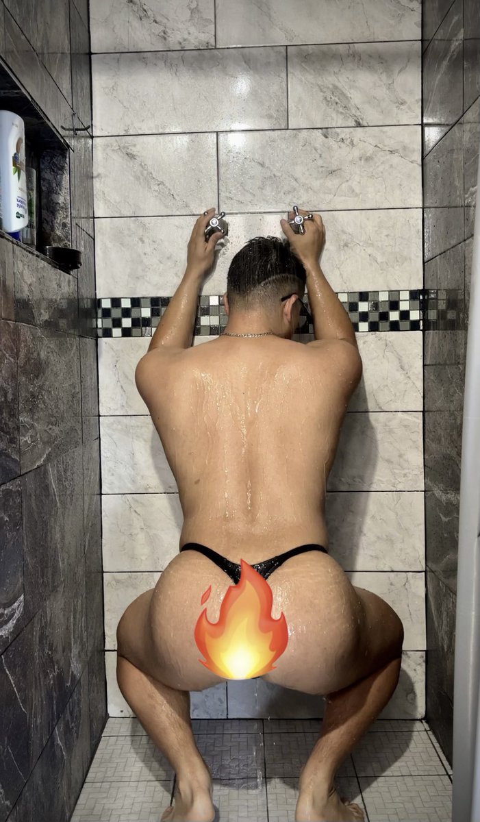 GolddiggerJN's tweet photo. @whiterhino96 @JMT_92 🥵🔥🥵🔥🥵🔥🥵 https://t.co/eRWZHs20nn