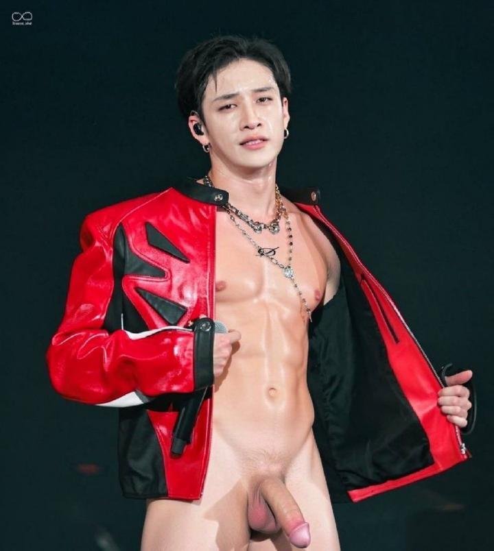 loovelcs_'s tweet photo. 𝓑angchan
#NSFWㅤㅤㅤㅤㅤㅤㅤ #nsfwtwtًً 
#kpopnsfw #kpoporn 
#skznsfw #straykids https://t.co/H99xZt3Pwi