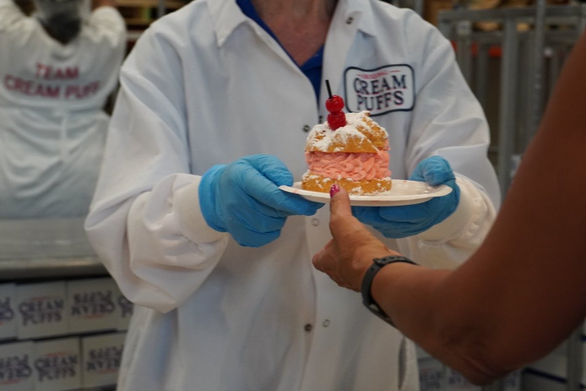 SenatorBaldwin's tweet photo. This year marks 175 years of the Wisconsin State Fair, celebrating everything that makes Wisconsin great — cheese, craft beer, and Wisconsin cream puffs! https://t.co/Str5wENjGA