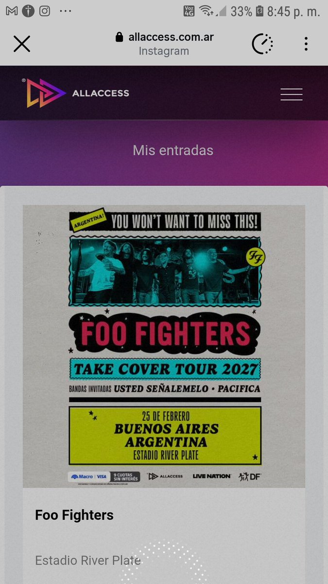 Mashelinne's tweet photo. Rip bolsillo peroooooo lo vale #foofighters https://t.co/Ss5I9BHjfg