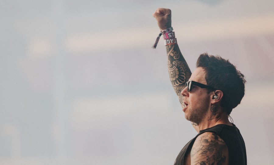 HappyMagTV's tweet photo. Good Things Festival drops massive 2026 lineup led by Limp Bizkit, Simple Plan and Spiritbox.
https://t.co/kwMsuaL5Wd https://t.co/tmANxMwrqk
