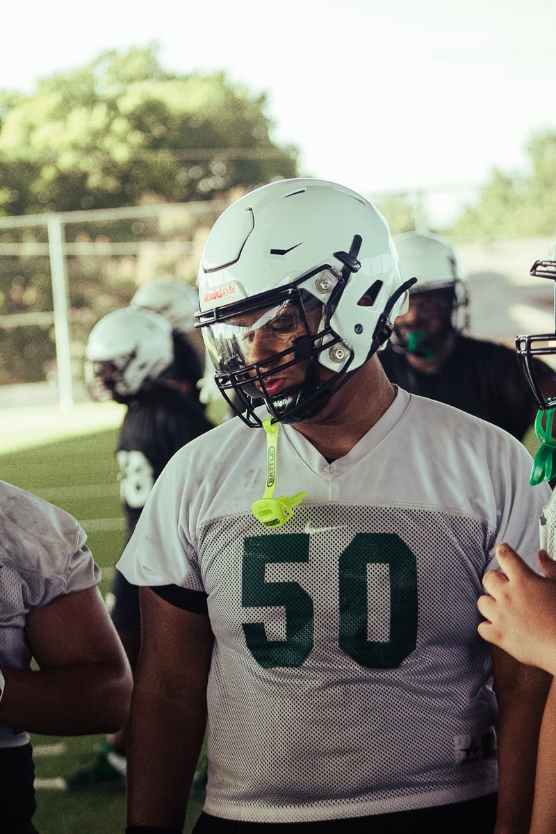 PoteetFB's tweet photo. Day 1 in the Deep Waters. 🌊🏴‍☠️

No hype. No shortcuts. Just work.

Every rep matters. Every detail matters. Everything is earned. https://t.co/ecyp7Uqrsp