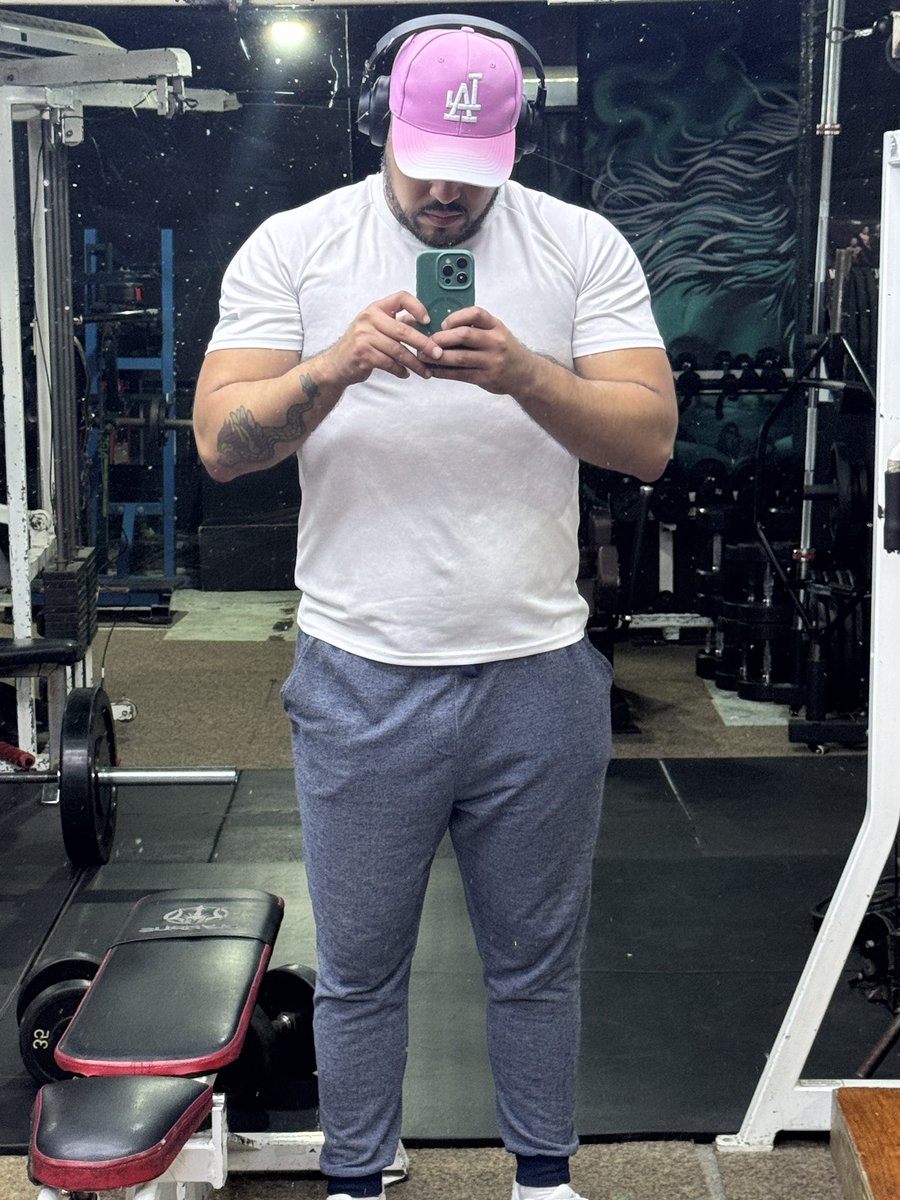 Diego_smonroy's tweet photo. #CDMX #Gym #jochis 🏳️‍🌈✌🏽 https://t.co/LCjiUkJa3V