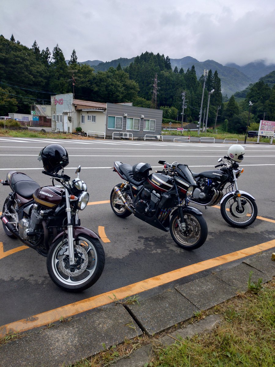 m06282656's tweet photo. 昨夜は嫁ちゃんが
酔っ払って帰って来た！
うるさかった。 https://t.co/5SulFLLL80