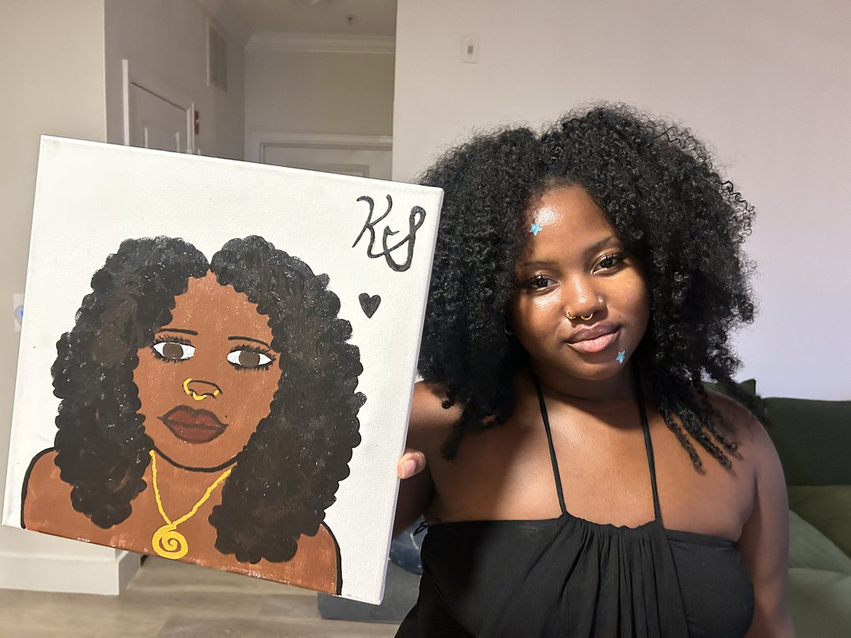 kwekustruggles's tweet photo. she painted me too btw (dont ask me how i got paint in my hair #iwasfeelinglikedavinci) https://t.co/g20GIo1Cpc