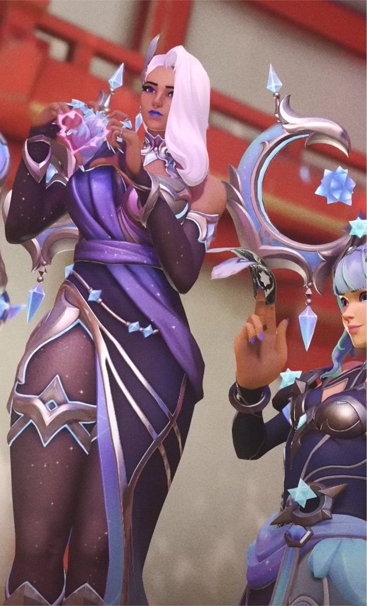 Stentonn's tweet photo. The way Domina got multiple skins in one season like I’m obsessed 😭😭 https://t.co/DBOw8FpIWU