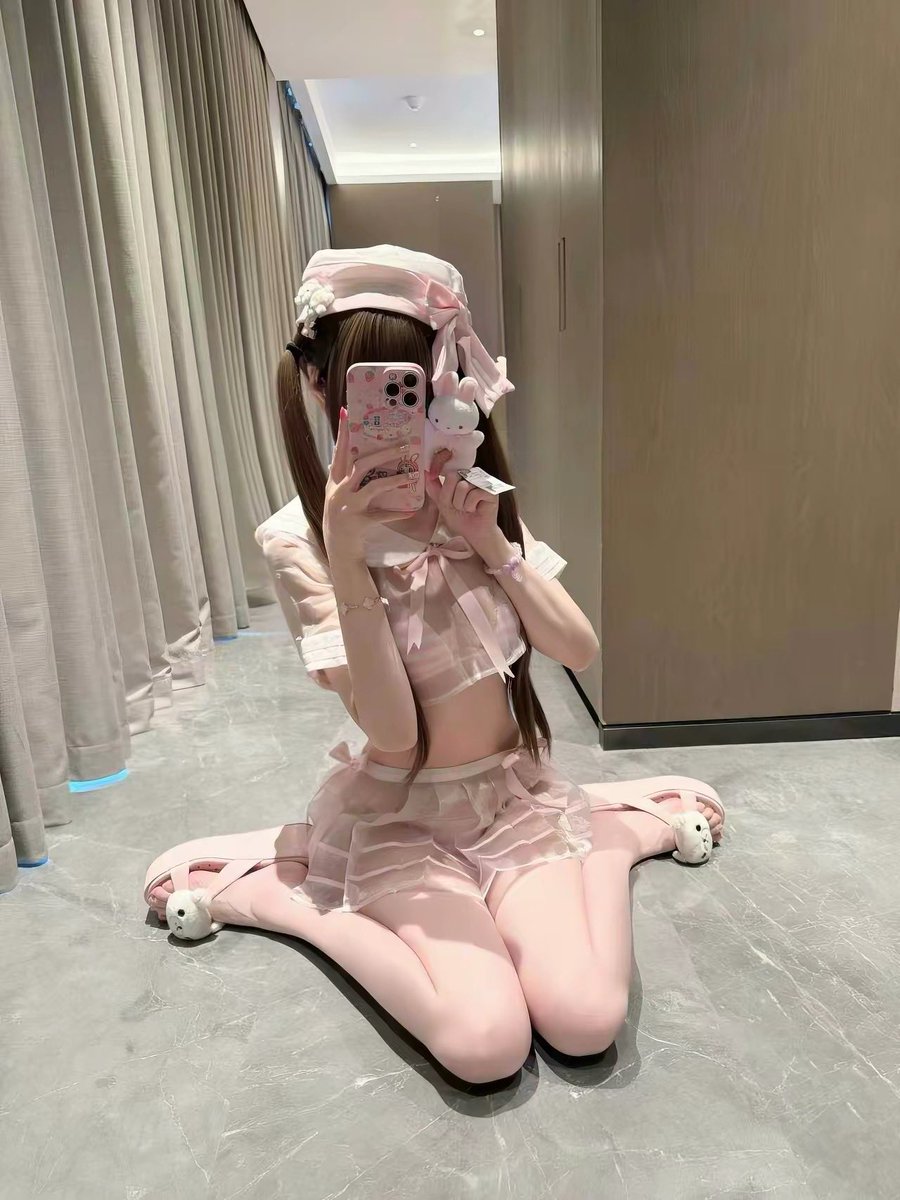 AlanoOvo's tweet photo. 哥哥快来找妹妹鉴定鸡巴呀～大的会夸 小的会骂 #女高 #鉴赏 https://t.co/IzakeveKHM