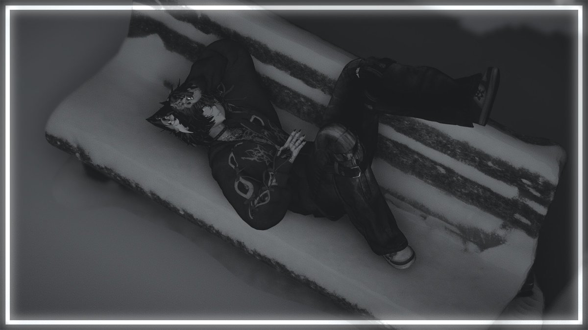 SytricVRC's tweet photo. just hangin aroundd https://t.co/q3zxEWNeZ2