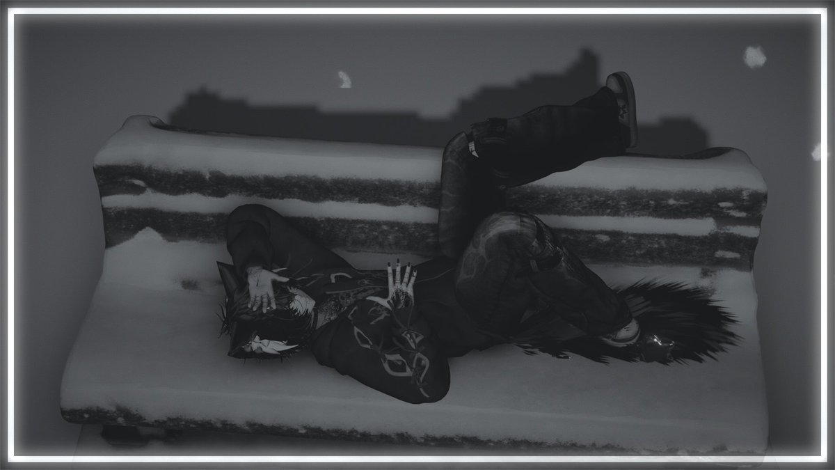 SytricVRC's tweet photo. just hangin aroundd https://t.co/q3zxEWNeZ2