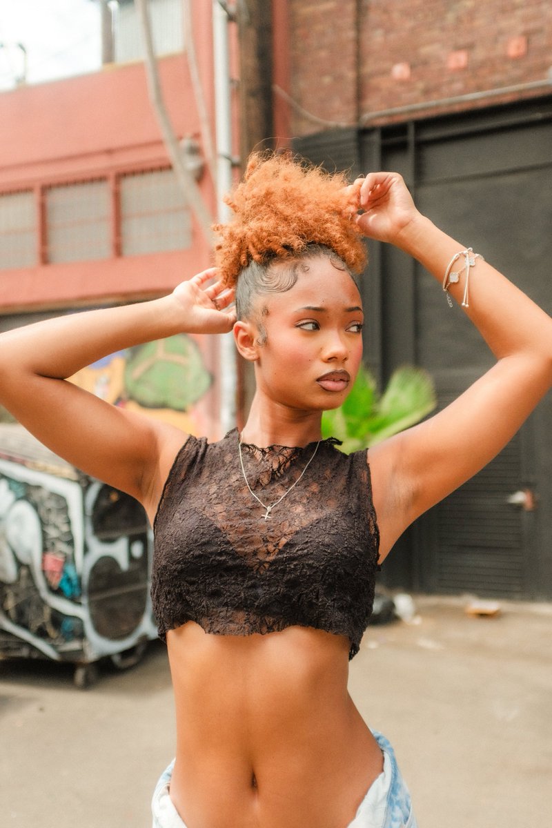 94Analogs's tweet photo. Kyniiah #photoshoot https://t.co/YeLCdgAyUs
