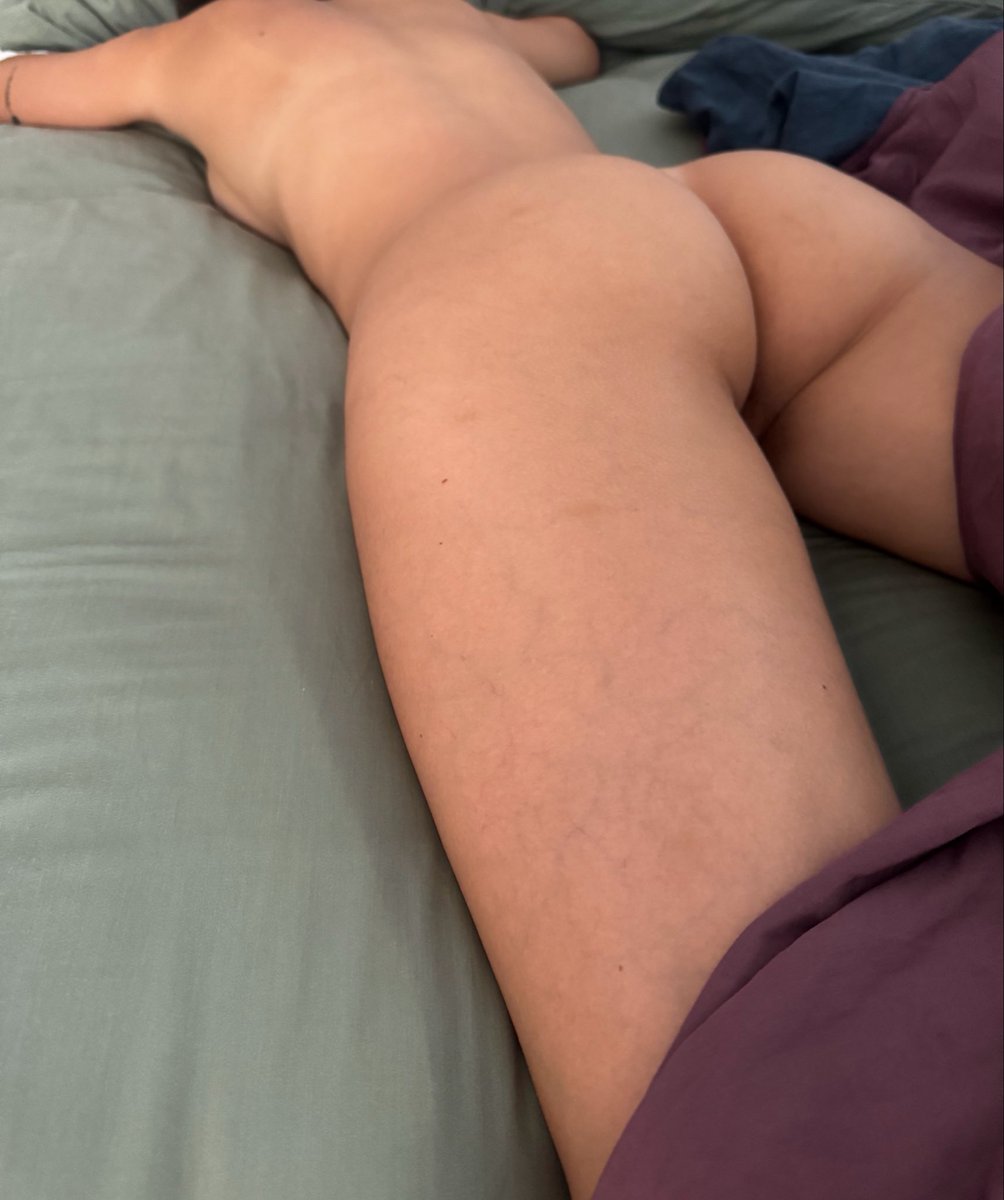 jj_private11's tweet photo. Want to settle the debate tits or ass. What’s your preference? ❤️ https://t.co/3cMEnVRJpJ