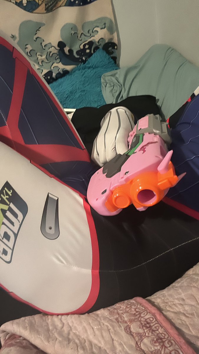 nekoulta's tweet photo. He said this hole the bomb💣 Bcus I’m a DVA💋💥🤯 https://t.co/xpMRjvOQoq