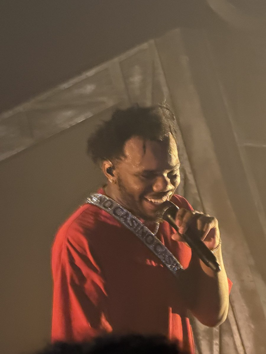 RoythaGod's tweet photo. Detroit show was lit https://t.co/RRxAffCH4E