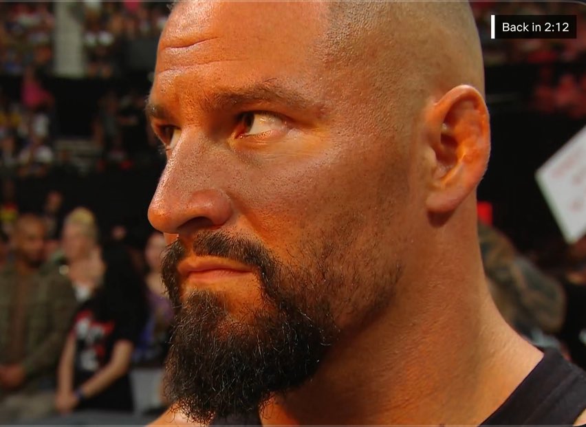 reigns_era's tweet photo. 💔💔💔 https://t.co/NN8FxHjO42