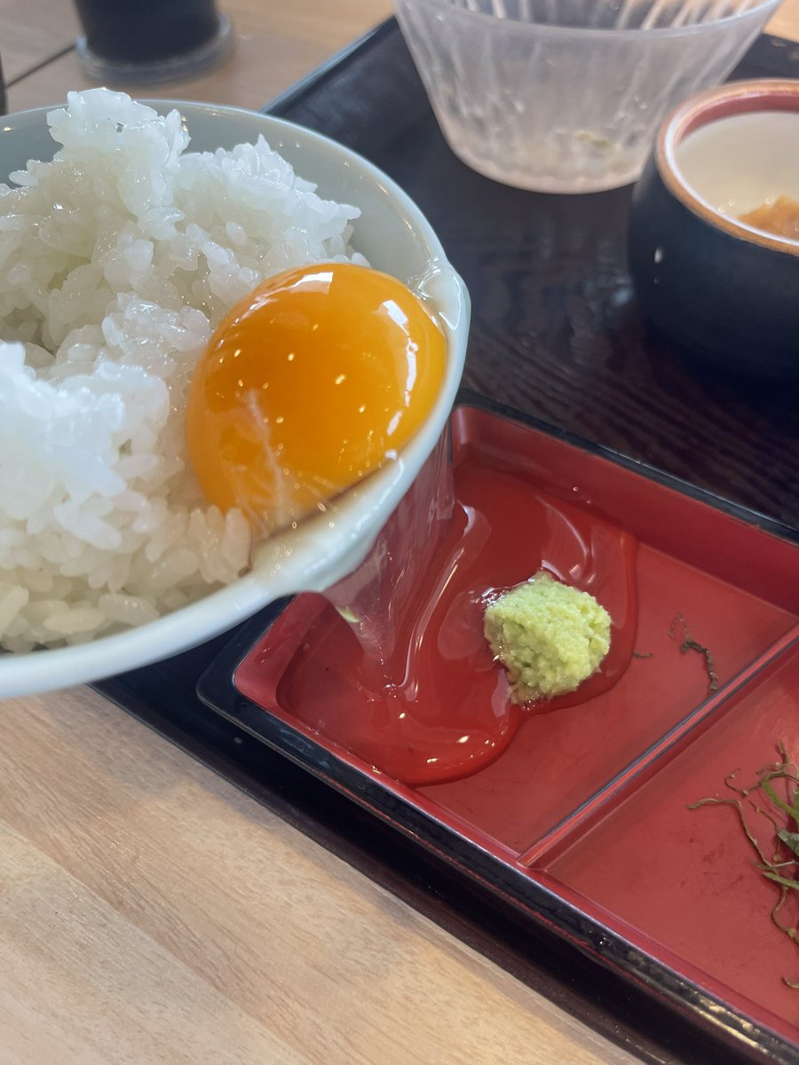 bB76336979's tweet photo. 千葉→兵庫帰省下道で向かってる途中で愛知寄り道、休まず行けば後7時間くらい https://t.co/3XPIOqjh8c