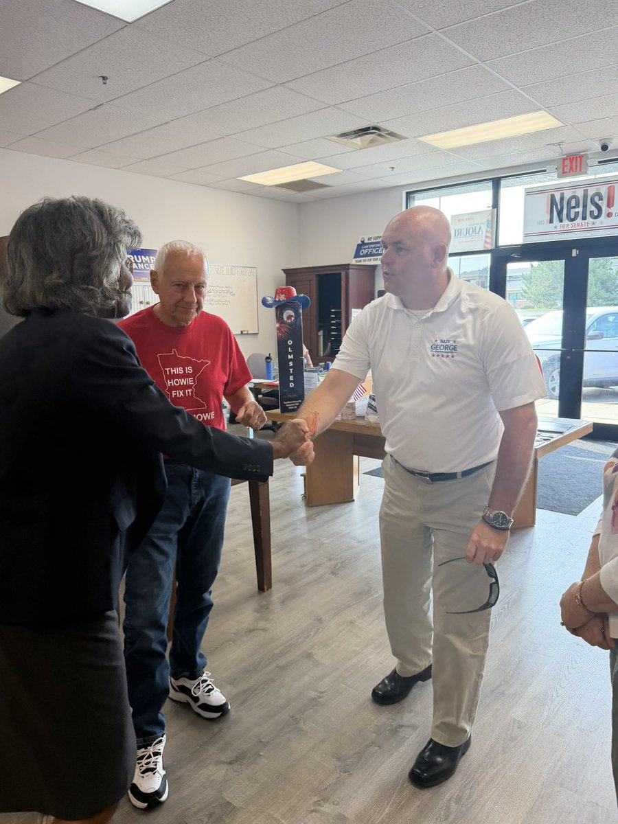NateGeorgeMN's tweet photo. Huge thanks to Olmsted County for hosting a GOTV phone bank tonight! 📞🗳️
To everyone who made thousands of reminder-to-vote calls last night and continues making calls today #Grateful
Now let’s finish strong: Every ID’d supporter. Every vote. Every ballot box. Tuesday. 🗳️✅🇺🇸 https://t.co/QGwlkdehrb