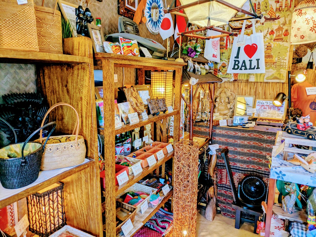 bali_walker's tweet photo. おはようございます🙋‍♂️バリウォーカーです✨
本日も通常通り営業してますので🙆‍♂️よろしくお願いします🙇‍♂️
営業時間：１１時－１８時
さて、数日前の予報では、宮城に🌀台風上陸の可能性！って言ってが、茨城付近に上陸しそうですね😵
とは言え、悪天候には変わりないようですのでご来店の際はご注意を⚠️ https://t.co/LGP0MCZu7l