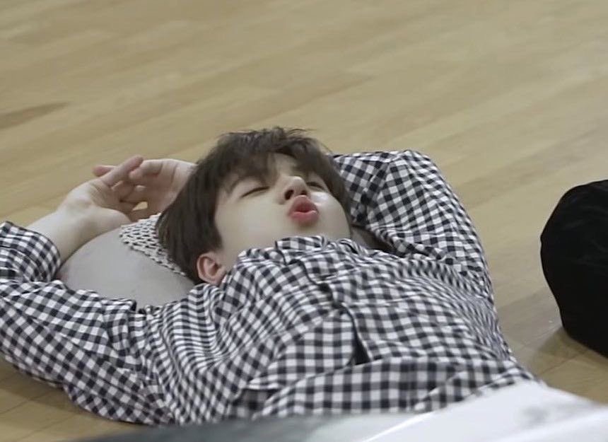 hwaniegobaby's tweet photo. ถ้าปากไม่ -3- คือ ตุวปลอม https://t.co/nuHNw2hIqr