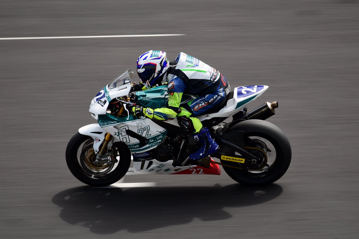 kane24170585's tweet photo. 2026 鈴鹿サンデーロードレース 第3戦🏁
ナショナルST1000
Team MERCURY with 72Project
#竹中淳雄 選手
開幕戦から3戦連続の2位表彰台🥈
#TeamMERCURY #72Project @72Project2025
#鈴鹿サンデーロードレース #ナショナルST1000 https://t.co/pteWTmrCqj