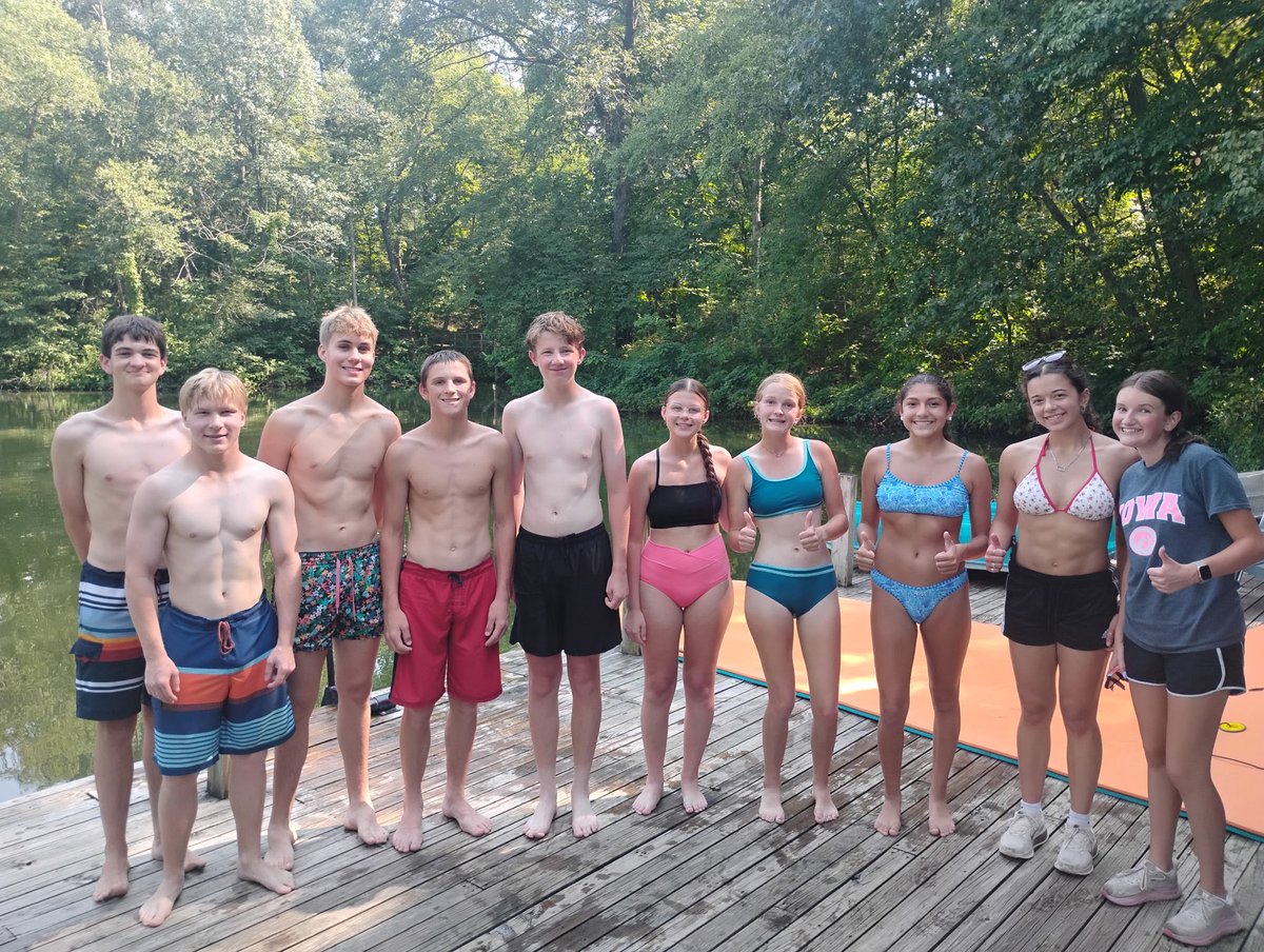 MPCHS_Girls_TF's tweet photo. First day of XC camp was great and we have a new team mascot! He’s chilling in Coach Lamms pool as we speak. https://t.co/wngqFHjhzm