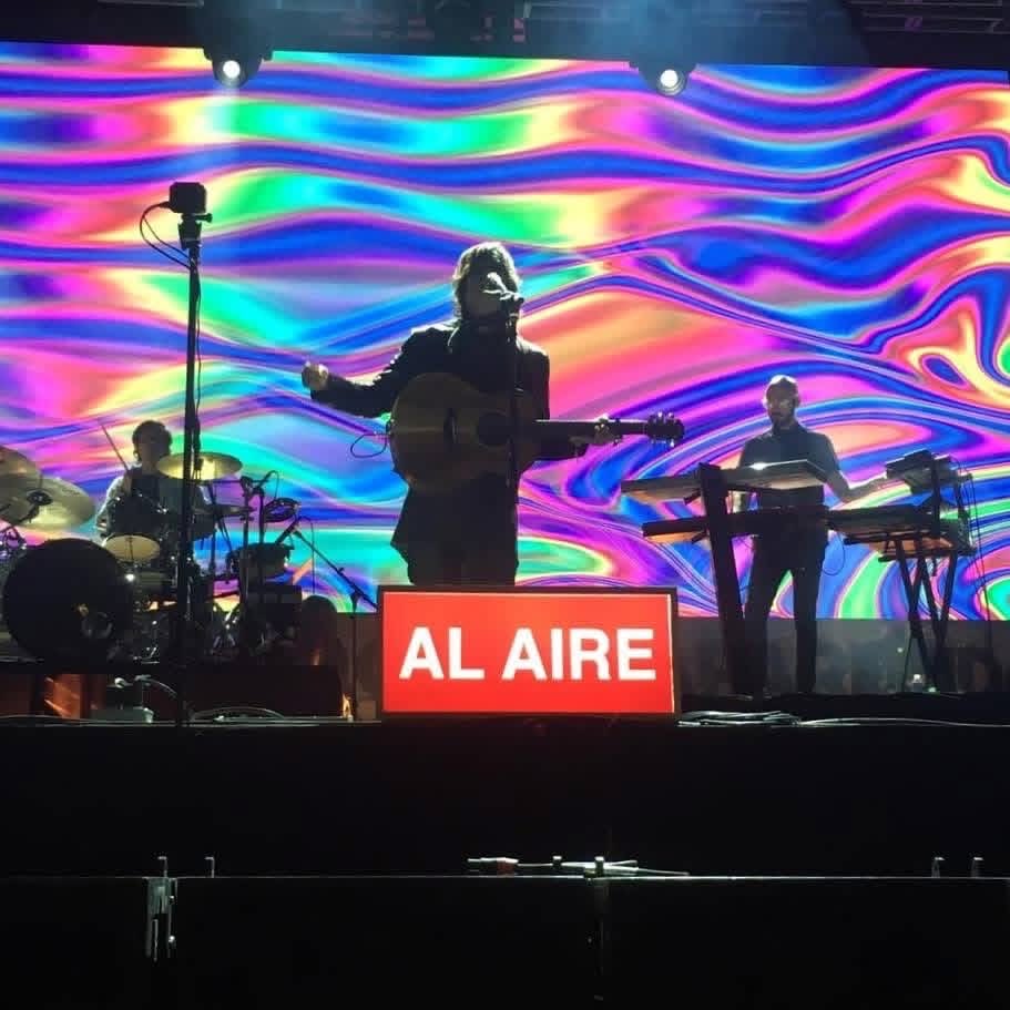 IamSiddhartha's tweet photo. Hoy es el aniversario de "Al Aire"; primer disco grabado en directo que recopiló lo más representativo de los primeros albumes. 
Si lo escucharon o si aún no, aquí se los comparto, estoy seguro que lo van a disfrutar, salud! 

https://t.co/mGbW0l2R3E https://t.co/hlgZ4xaoBN