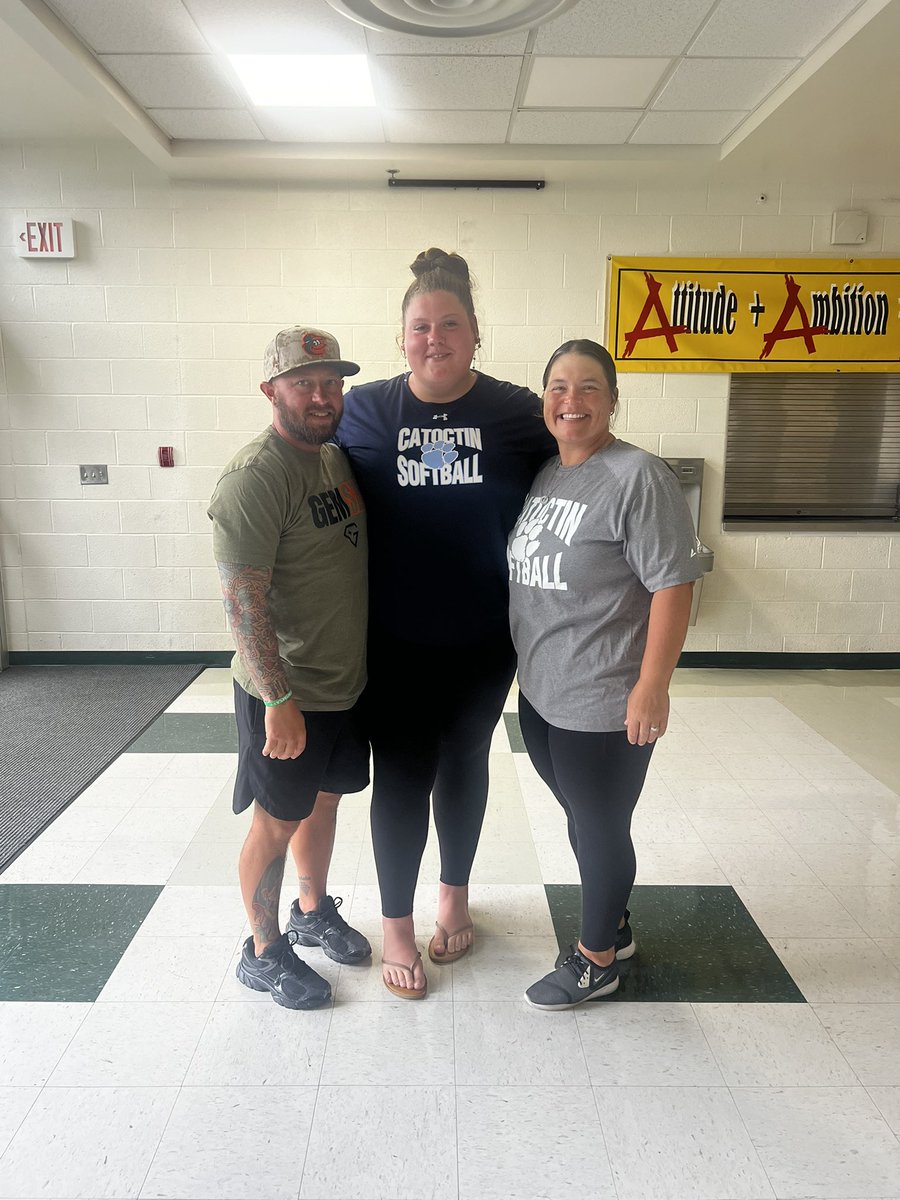 Caitlynn2028's tweet photo. I had a great high school season! We had our end of year picnic and I got the most valuable player award along with the varsity athletic, minds in motion and my first team certificates. I can’t wait for next season! #cougarproud #cougarstrong https://t.co/tEjAJoFkKk
