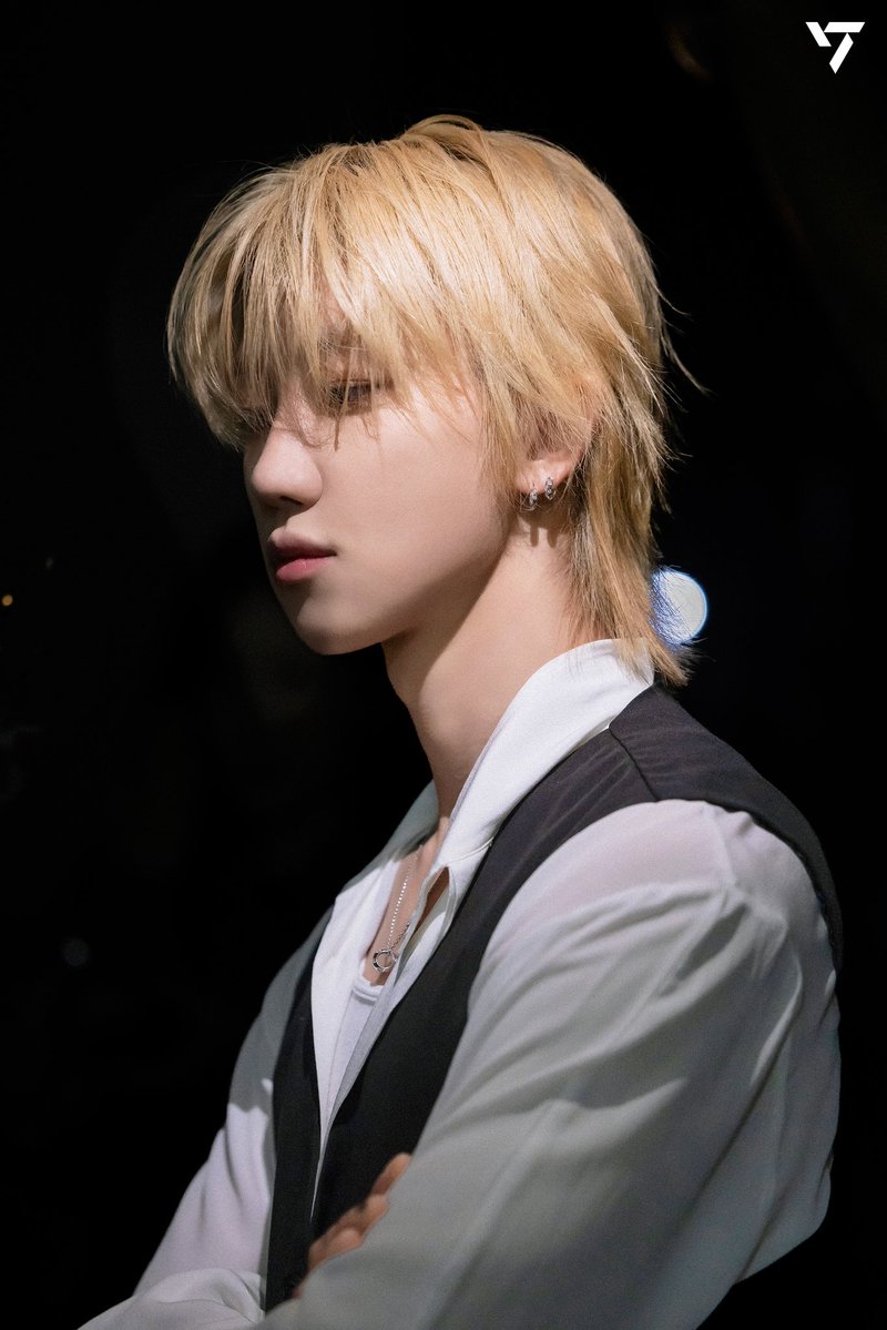 minghaocheoI_'s tweet photo. THESE MINGHAO PICS OH MY GOD????????/?!:??: https://t.co/TteyfqNWmD