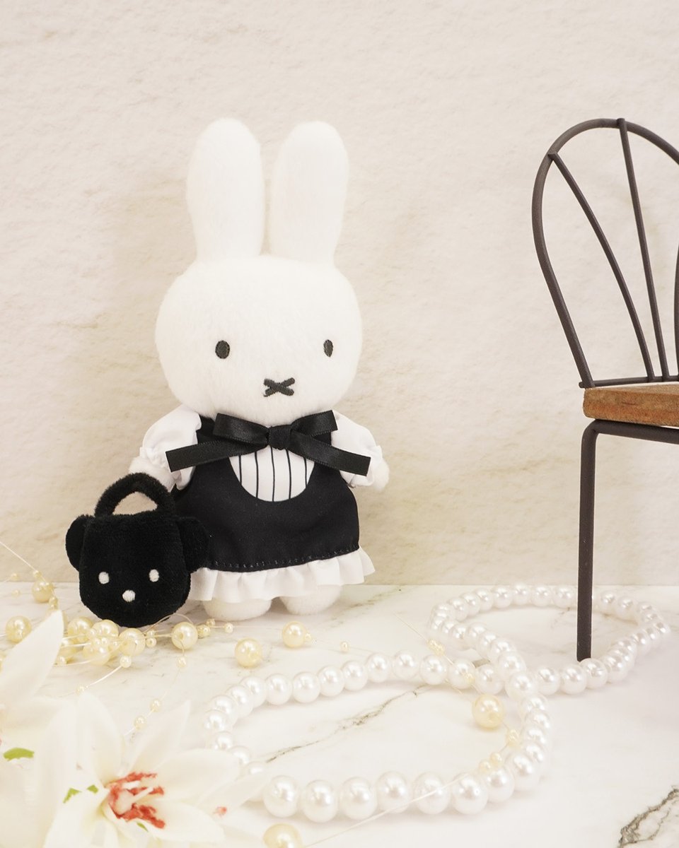 miffy_style_t's tweet photo. ●miffy style原宿店からのお知らせ●

原宿店限定のゴシックミッフィーマスコットが再入荷し、好評発売中です✨

ぜひ遊びに来てくださいね！

※当面の間、一会計につき2個までのご購入とさせていただきます。
※通販・お取り置きは致しかねます。 https://t.co/uOoaLDDLZx