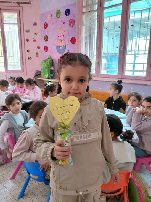 InsiderWorld_1's tweet photo. Israel killed this little angel. Don't look away! https://t.co/T3DFEiCB5O