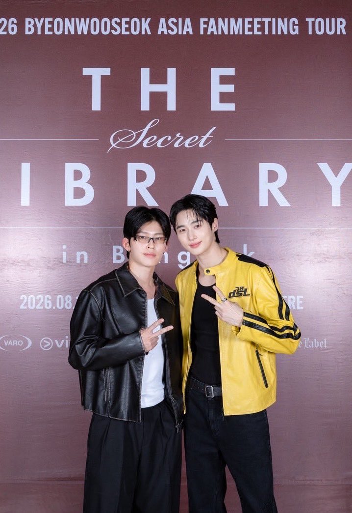 pphuwie's tweet photo. wait so the story p’nook posted was pond at bws fanmeeting 😭 crazy another successful fanboy moment of him he was so obsessed with lovely runner 2yrs ago i rmmbr he still posting abt it until the end of 2024 and now look at him he met his sunjae!! https://t.co/jwE2KBweVK