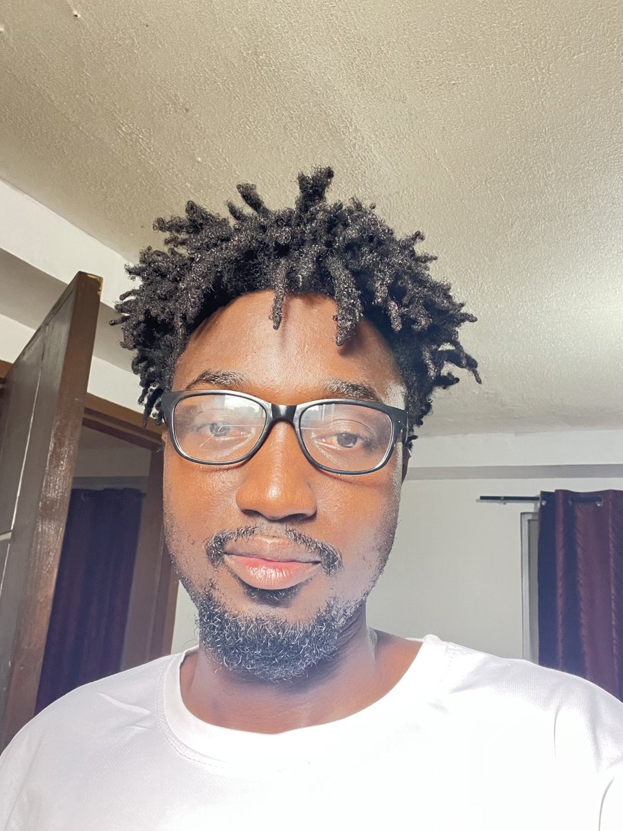 ToadyJay's tweet photo. Took some selfie today https://t.co/J6HTkdmR1V