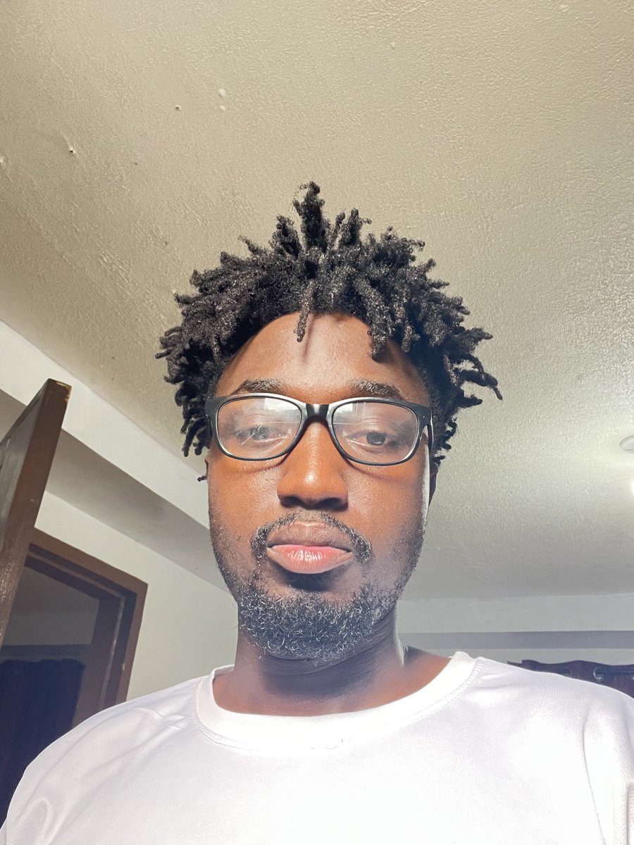 ToadyJay's tweet photo. Took some selfie today https://t.co/J6HTkdmR1V
