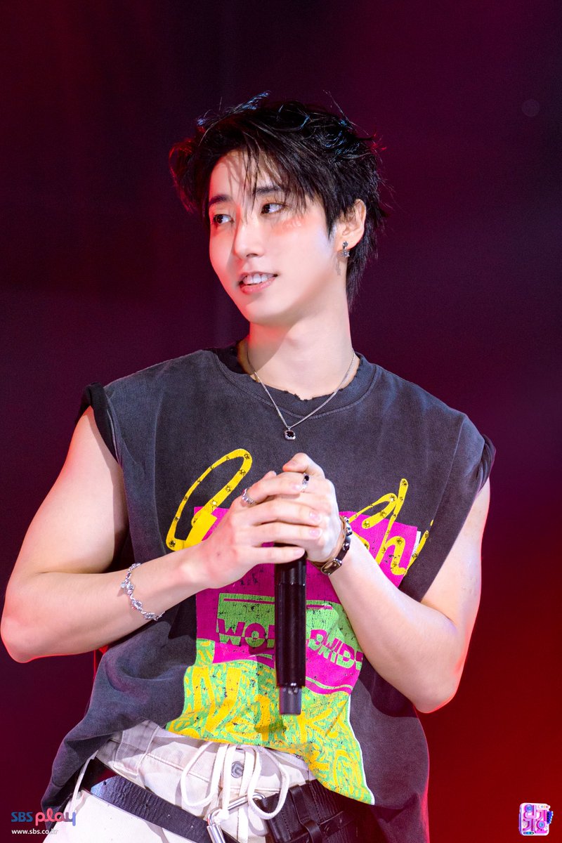hanhanji_914's tweet photo. 예뿌다ㅠㅠ https://t.co/i6PJOAzSp0