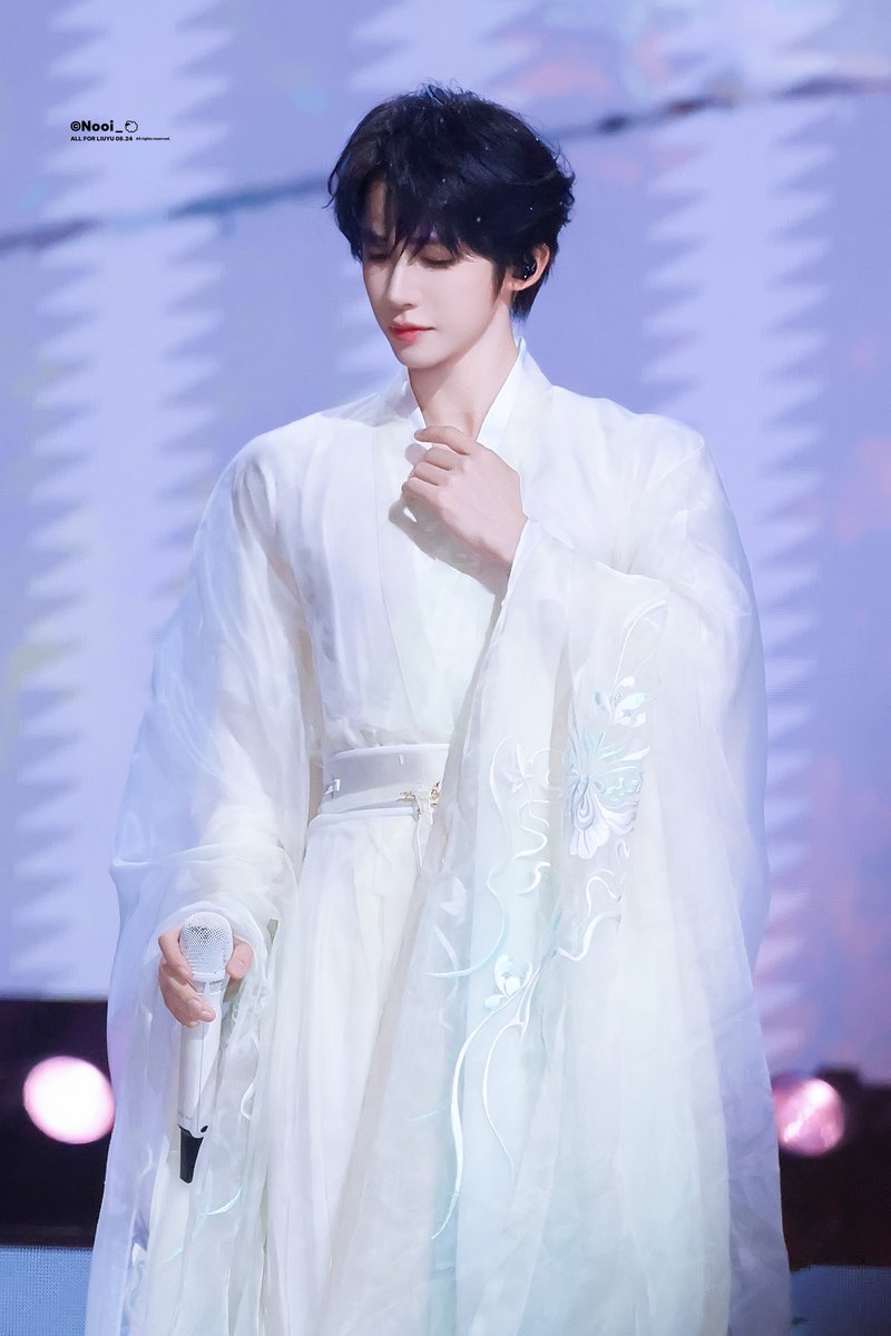G_Charlie_Liuyu tweet picture