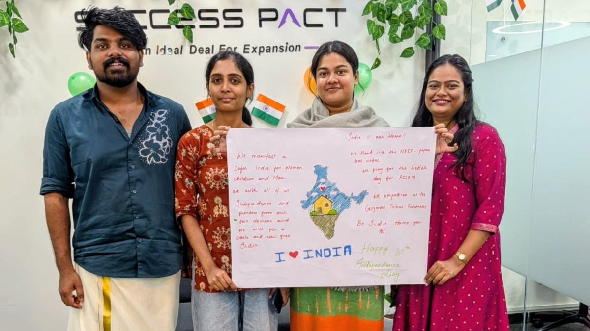 Success_Pact's tweet photo. 𝗣𝗿𝗶𝗱𝗲 𝗜𝗻 𝗘𝘃𝗲𝗿𝘆 𝗠𝗼𝗺𝗲𝗻𝘁

A glimpse of our Independence Day Celebration – Bangalore Edition, filled with pride, smiles, team spirit, and moments that brought us all together.

#IndependenceDay #SuccessPact #TeamSuccessPact #BangaloreEdition https://t.co/LrGbhyOLQC