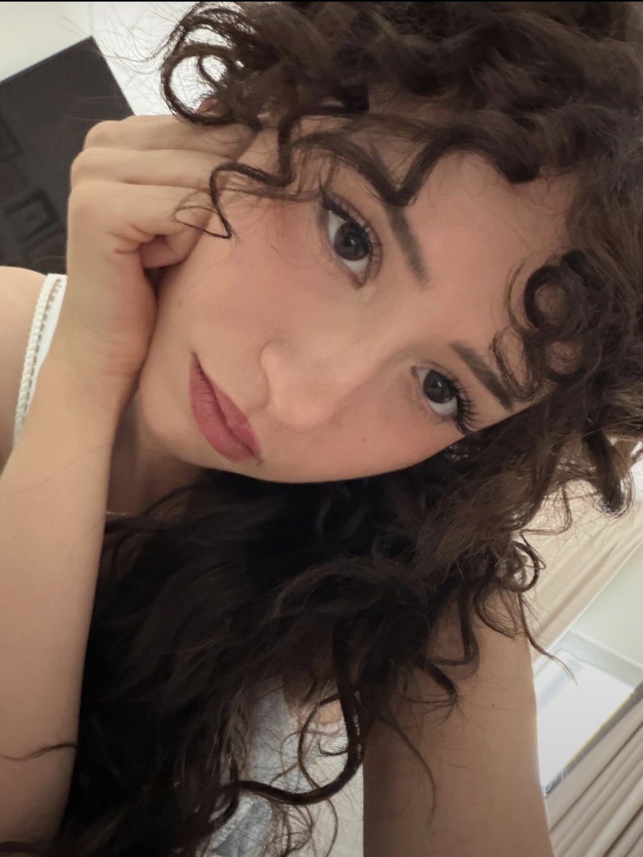 Pokishredd's tweet photo. Pokis face owns you 😵‍💫
#faceporn #pokimane #findom https://t.co/qrEvuKYcxV